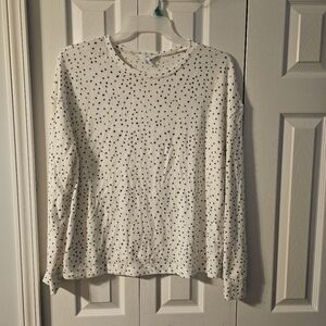 Long sleeve light weight sweater